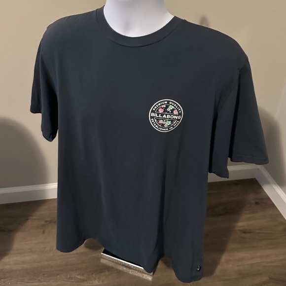 Billabong tee - Picture 4 of 4